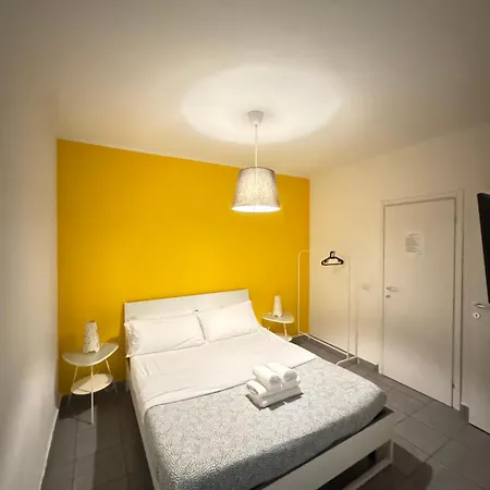 Alexandra Apartment-2
